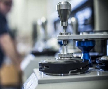 Evaluación de la rentabilidad de la maquinabilidad de aceros de bajo carbono mediante ensayos de desgaste